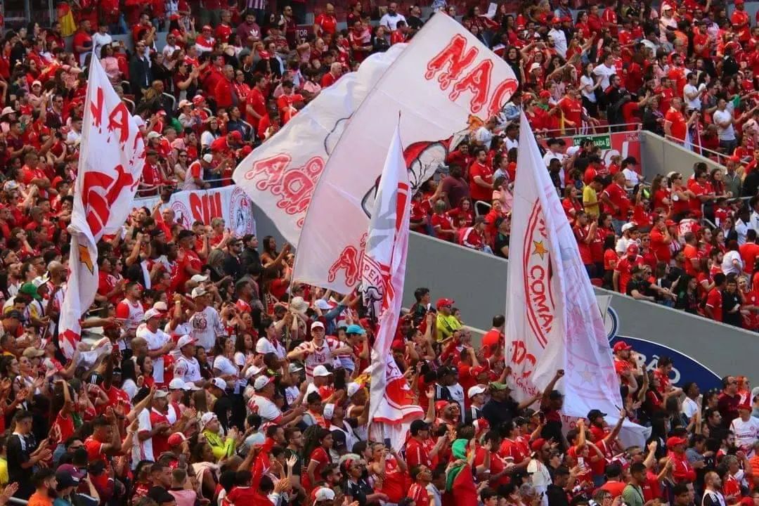 A Posi O Da Torcida Na O Independente Na Elei O Presidencial Do Inter