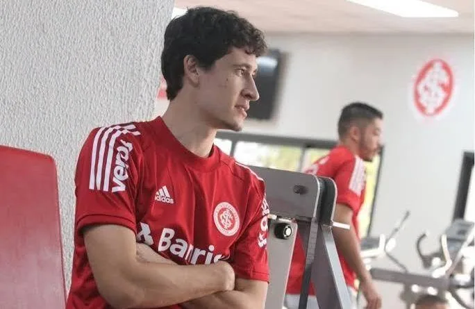 Rodrigo Dourado é cria da base do Internacional. (Foto: Ricardo Duarte/SC Internacional)
