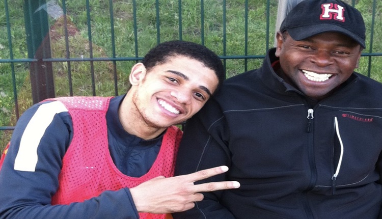 Foto de Adriano Luiz com Taison (Reprodução)