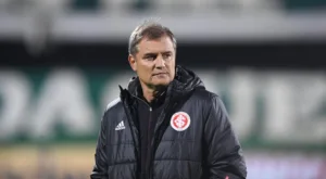 Aguirre no Inter (Foto: Ricardo Duarte/SCI)