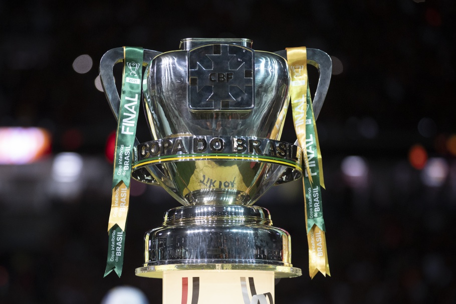 Troféu da Copa do Brasil (Foto: Lucas Figueiredo/CBF)