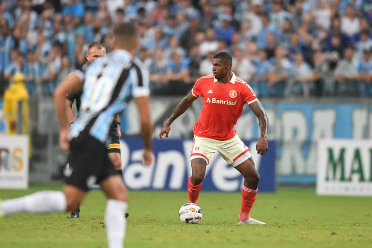 Wesley Moraes no Inter (Foto: Ricardo Duarte/SCI)