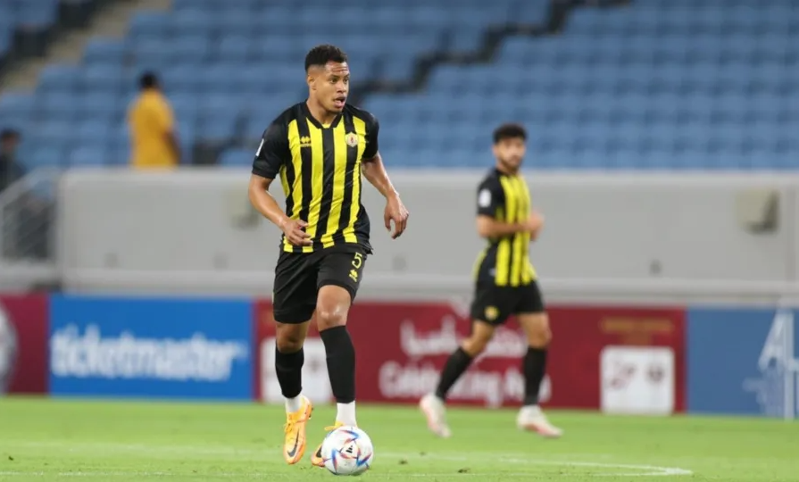 Matheus Jussa no Qatar SC (Divulgação)