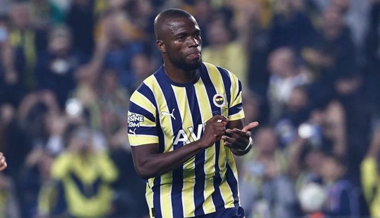 Enner Valencia no Fenerbahçe (Divulgação)