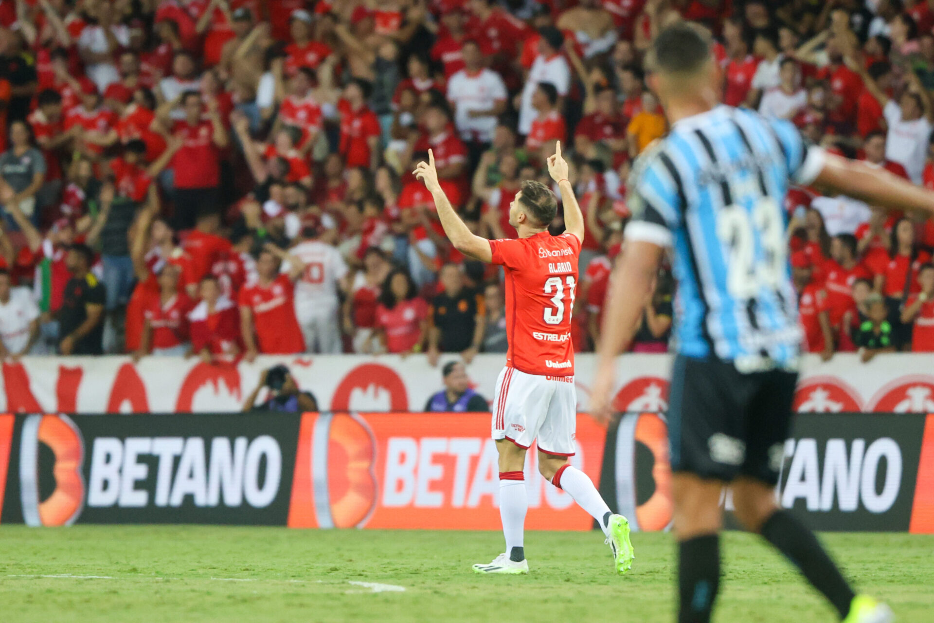 Alario tem cinco gols em 36 jogos pelo Inter. (Foto: Ricardo Duarte/SCI)