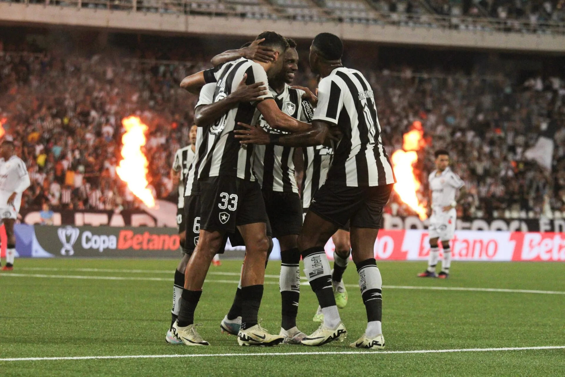 Jogadores do Botafogo (Foto: @CopaDoBrasilCBF)