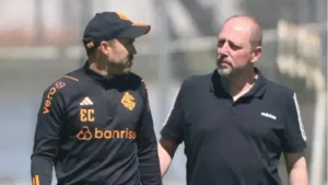 Eduardo Coudet e Alessandro Barcellos (Foto: Ricardo Duarte/SCI)