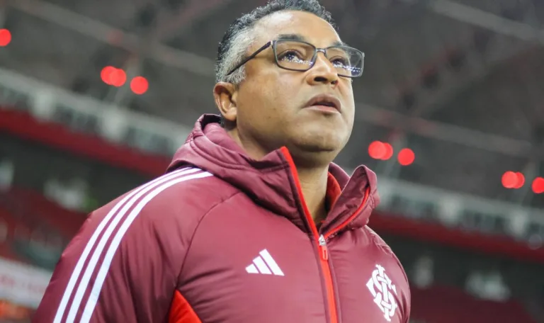 Roger Machado no Inter (Foto: Ricardo Duarte/SCI) Lucas Barbosa