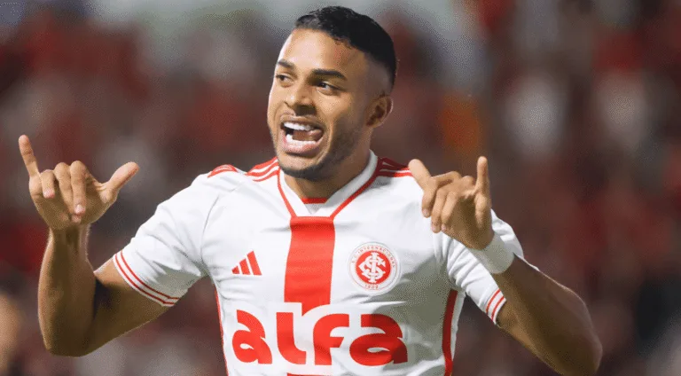 Wanderson em ação pelo Inter (Foto: Ricardo Duarte/SCI)