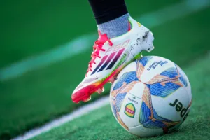 Bola do Gauchão (📷 Fernando Alves/ECJ