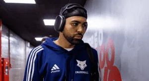 Gabigol nos corredores do Beira-Rio