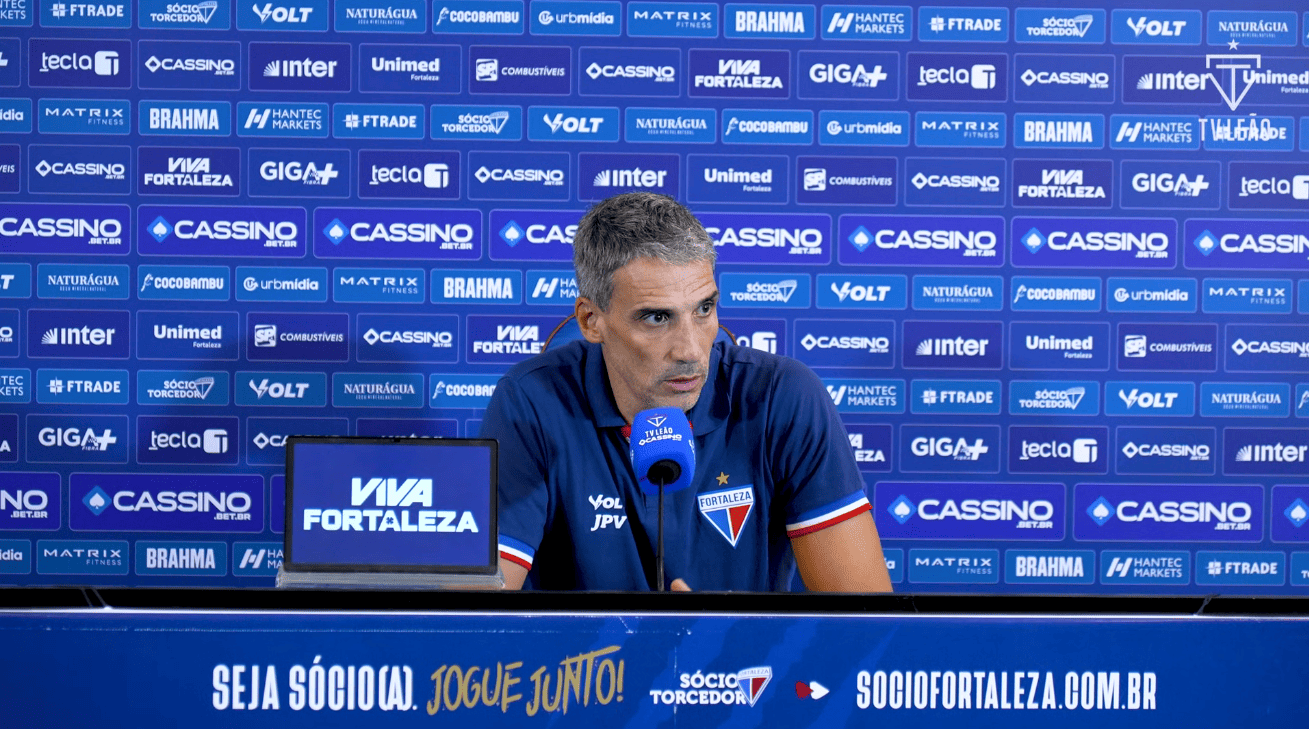 Técnico do Fortaleza Vojvoda (Foto: Matheus Amorim / Fortaleza EC)