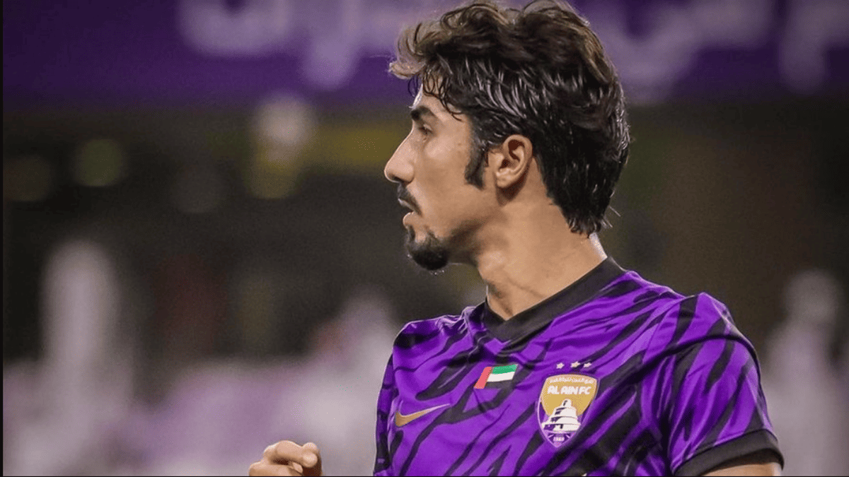 Erik em ação no Al Ain (Foto: Reprodução/Instagram/erikjm10)