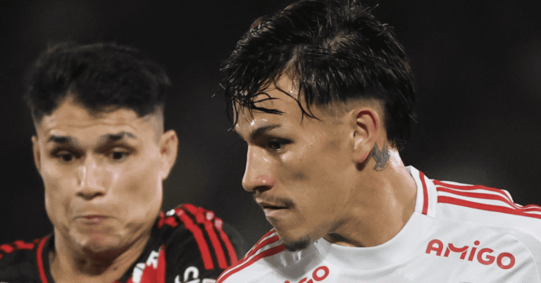 Bernabei em ação contra o Flamengo