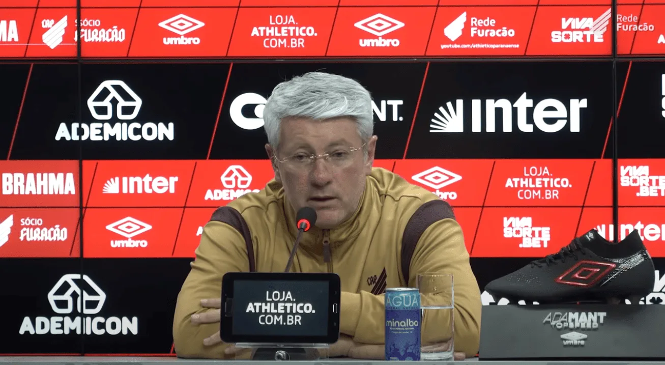 Odair Hellmann no Athletico (Reprodução)