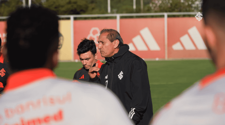 Ramón Díaz no Inter (Foto: Ricardo Duarte/SCI)