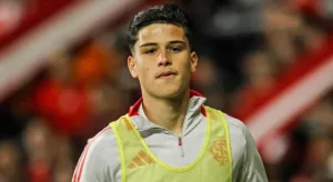 Lateral Alisson antes de partida do Inter