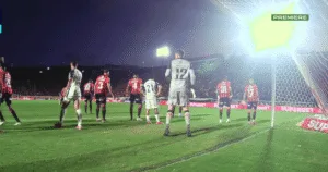 Jogo do Vitória contra o Corinthians pelo Brasileirão no Barradão