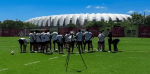 Grupo do Inter no CT Parque Gigante