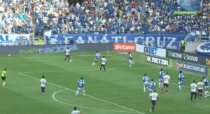 Jogo do Cruzeiro contra o Vitória