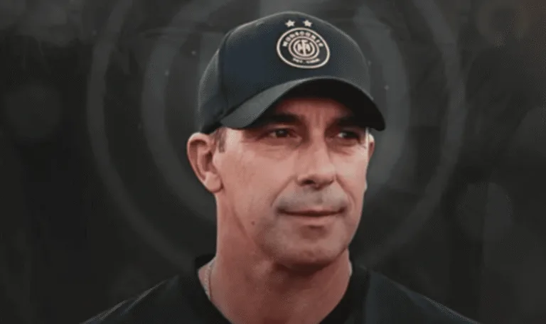 Paulo Baier no Monsoon