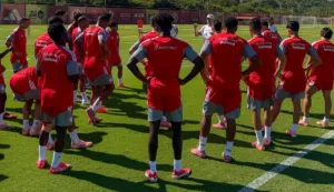 Grupo de jogadores do Inter