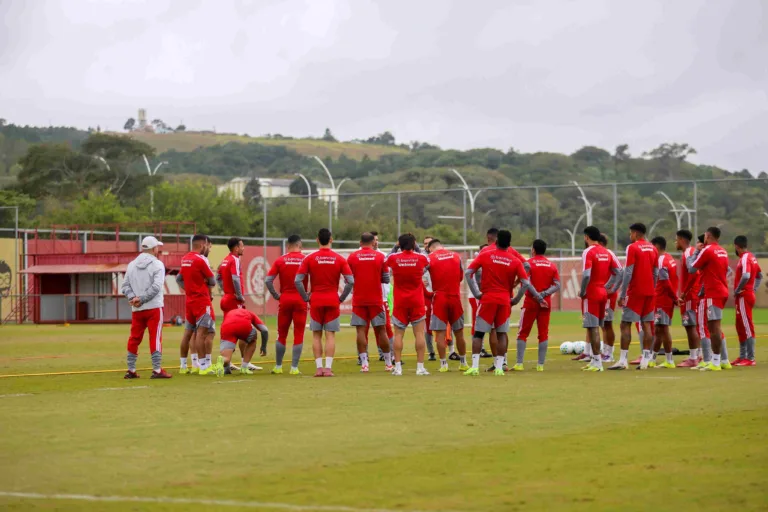 Grupo de jogadores do Inter