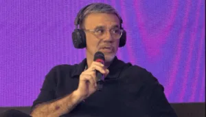 Comentarista Mauro Beting