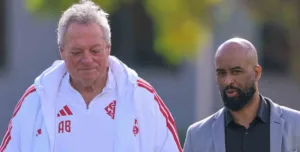 Abel Braga e Fabinho Soldado no treino no Inter