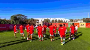 Grupo do Inter no CT Parque Gigante