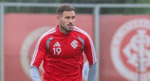 Sanabria em treino no Inter